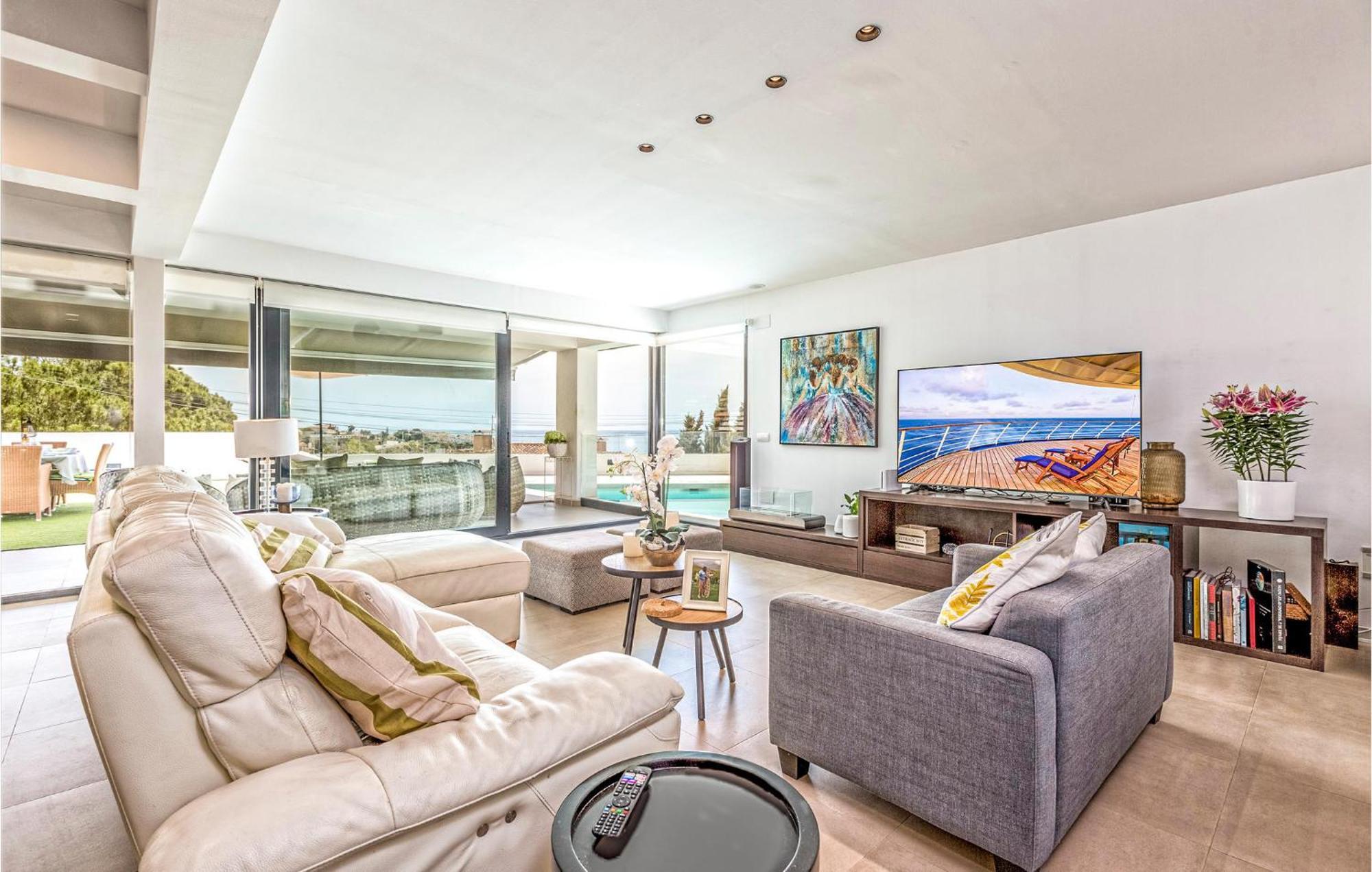 Awesome Home In Cala Del Moral With Kitchen La Cala Del Moral Ngoại thất bức ảnh